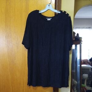 Sharade, Size 20W, Black Stretch Textured Top,  Gold Buttons, Short Sleeves